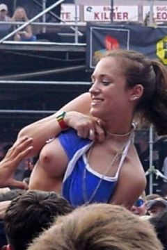 Flashing amateurs Flashing amateurs